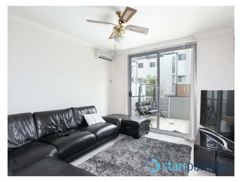 25/4-10 Benedict Court, Holroyd NSW 2142