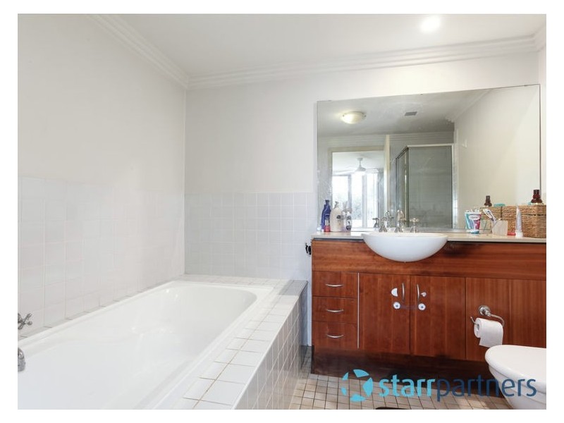 25/4-10 Benedict Court, Holroyd NSW 2142