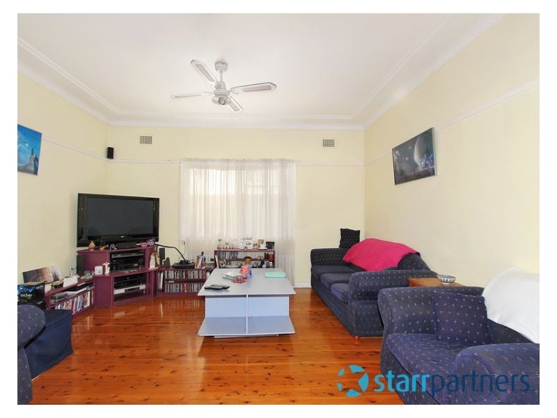 15 Berwick Street, Guildford NSW 2161