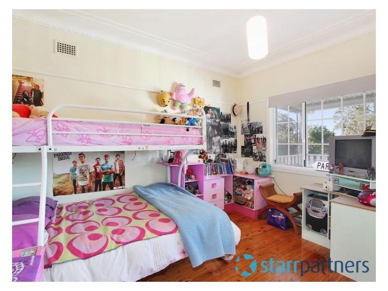 15 Berwick Street, Guildford NSW 2161