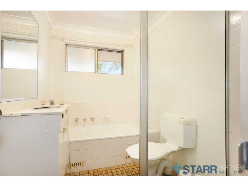 10/30 BIRMINGHAM STREET, Merrylands NSW 2160