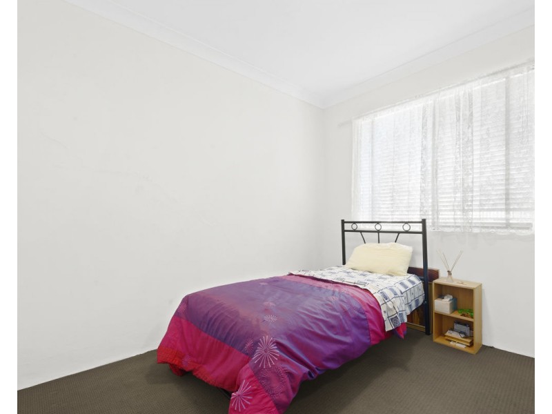 2/26-28 Birmingham Street, Merrylands NSW 2160