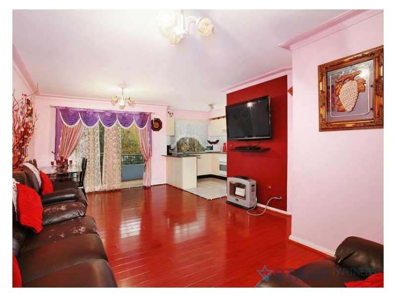 14/31-35 Oxford Street, Merrylands NSW 2160