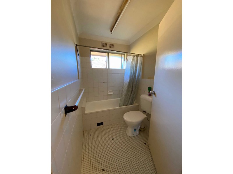 5/22 Newman Street, Merrylands NSW 2160