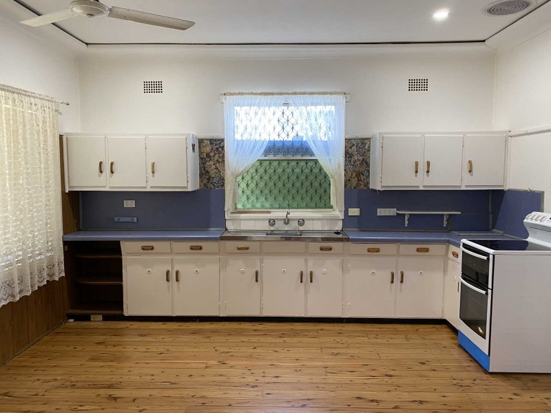 37 PRINCES STREET, Guildford NSW 2161