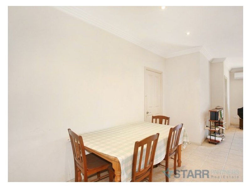 8/17 Willara Avenue, Merrylands NSW 2160