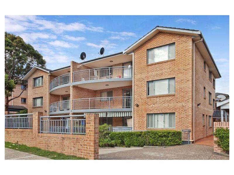 17/105-107 Meredith Street, Bankstown NSW 2200