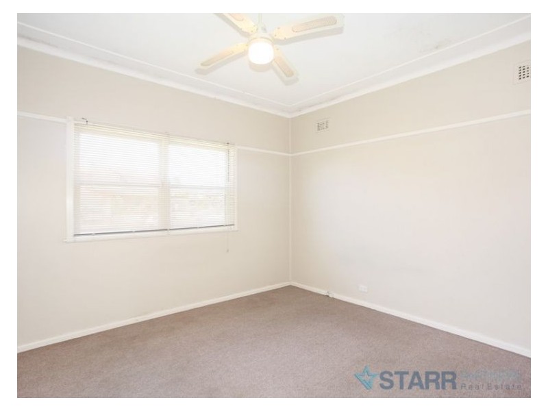 4 Bates Avenue, South Wentworthville NSW 2145