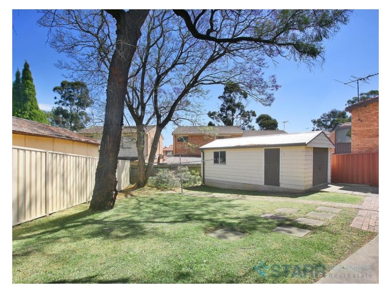 23 Tennyson Parade, Guildford NSW 2161