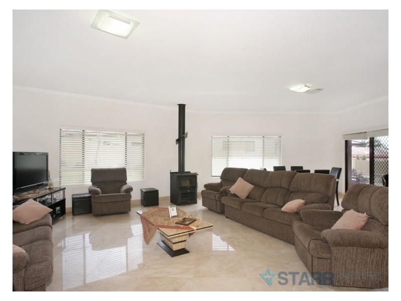 9a Pindari Crescent, South Wentworthville NSW 2145