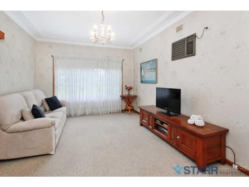 7 MERRYLANDS ROAD, Merrylands NSW 2160