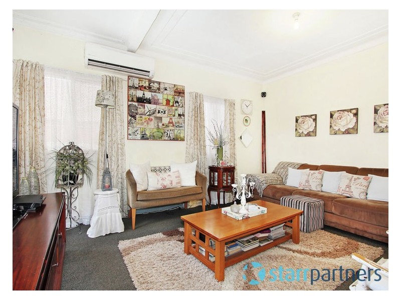 17 Railway Street, Guildford NSW 2161