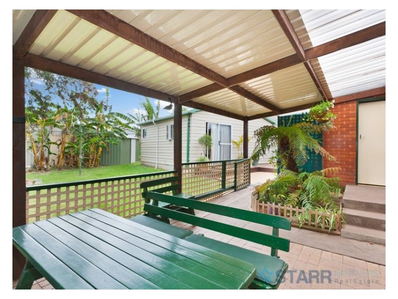 6 Hastings Crescent, Greystanes NSW 2145