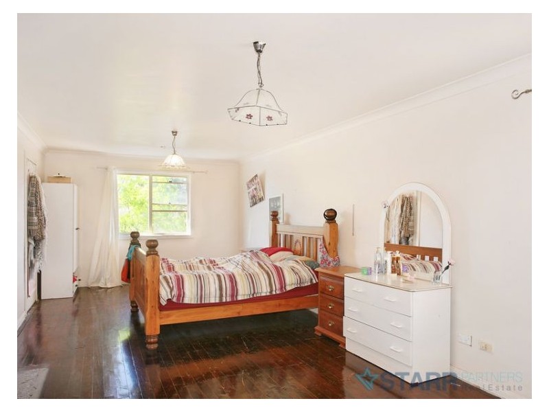 8 Davidson Street, Guildford NSW 2161