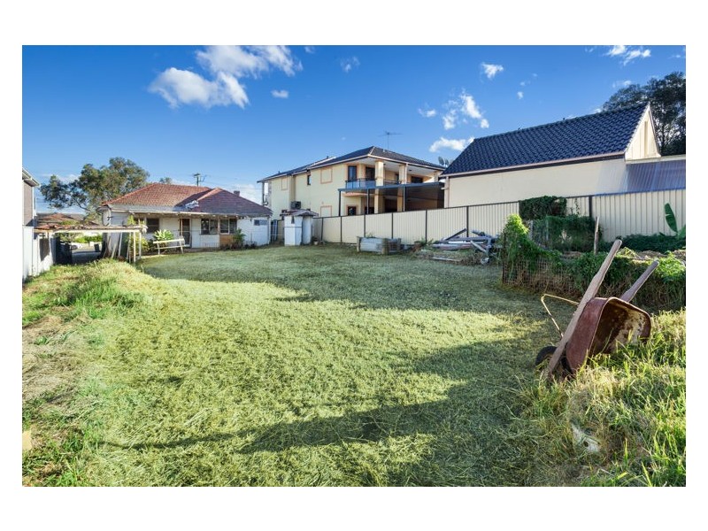 27 Claremont Street, Merrylands NSW 2160