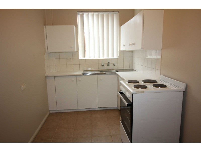 01/37 Calliope Street, Guildford NSW 2161