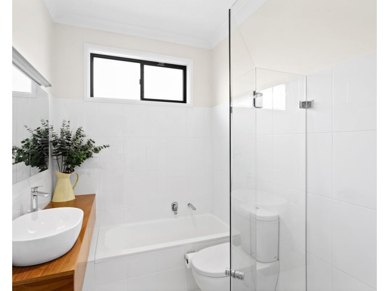 9 Bury Road, Guildford NSW 2161