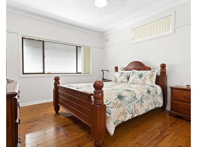 9 Bury Road, Guildford NSW 2161