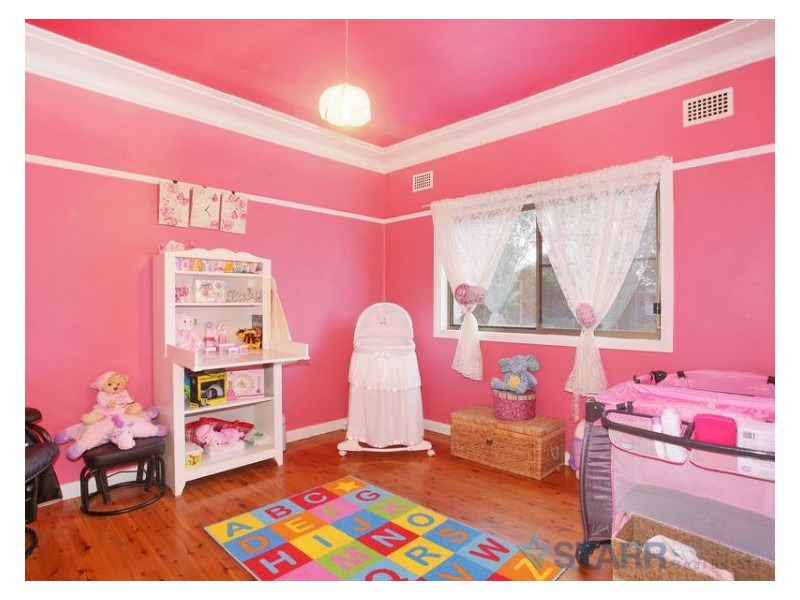 169 Burnett Street, Mays Hill NSW 2145