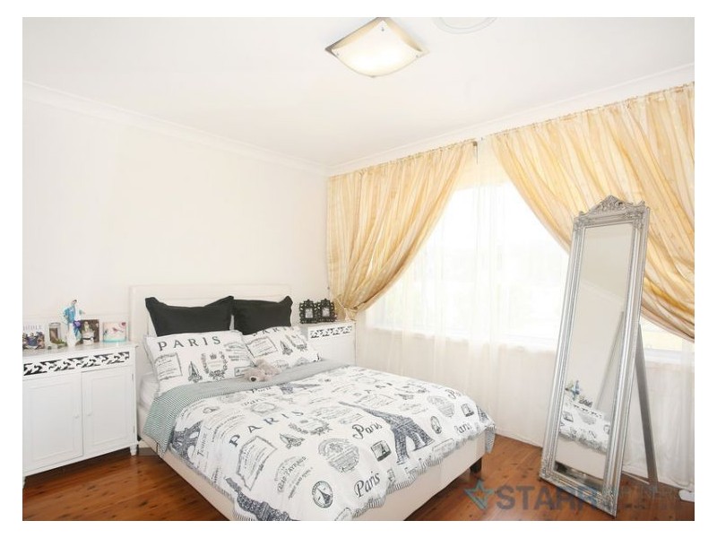 18 Casino Road, Greystanes NSW 2145