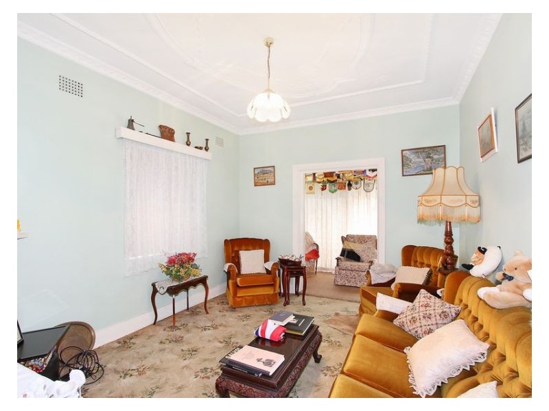 14 Sheffield Street, Merrylands NSW 2160