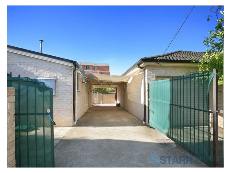 1/257 Woodville Road, Merrylands NSW 2160