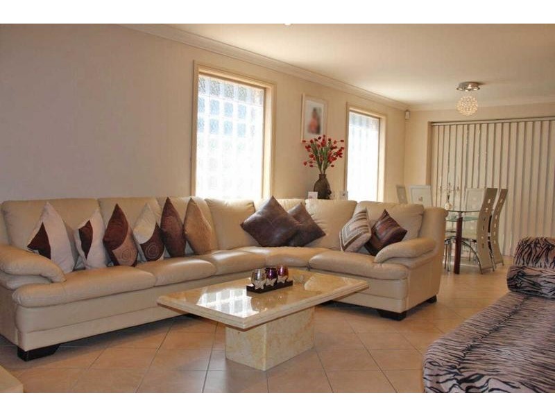 01/20 ETTALONG ROAD, Greystanes NSW 2145