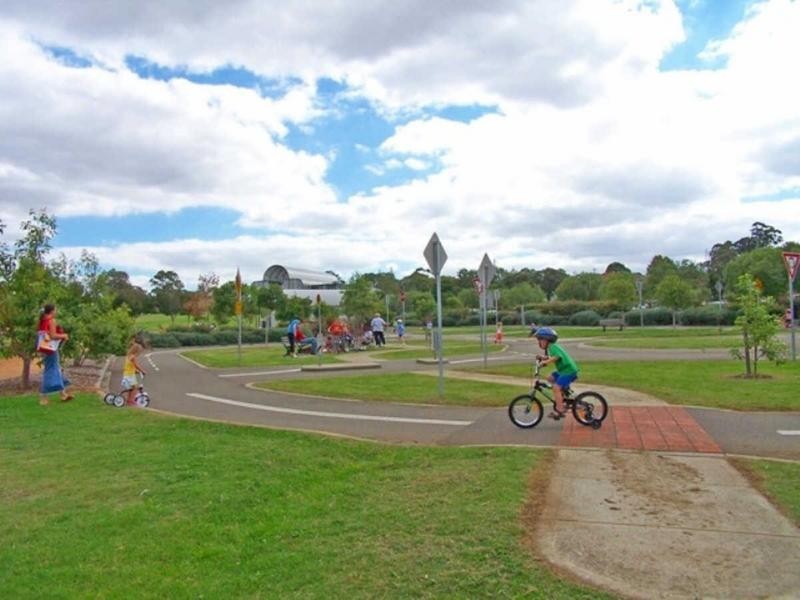 15/25 DRESSLER COURT, Holroyd NSW 2142