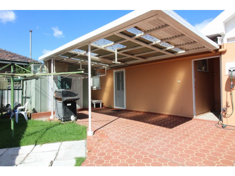 1/13 Montrose Avenue, Merrylands NSW 2160