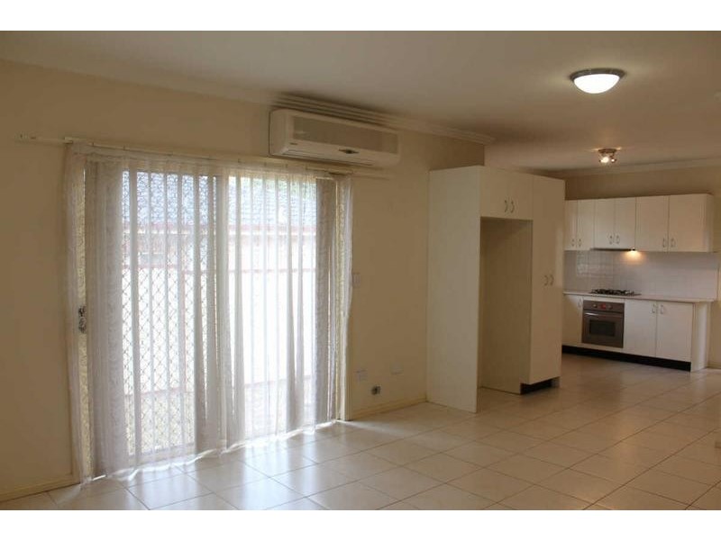 2/25 HARRIS STREET, Guildford NSW 2161