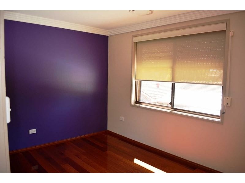 16 DARMENIA AVENUE, Greystanes NSW 2145