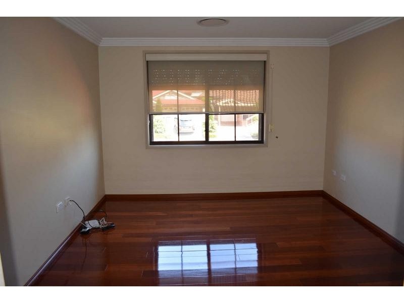 16 DARMENIA AVENUE, Greystanes NSW 2145