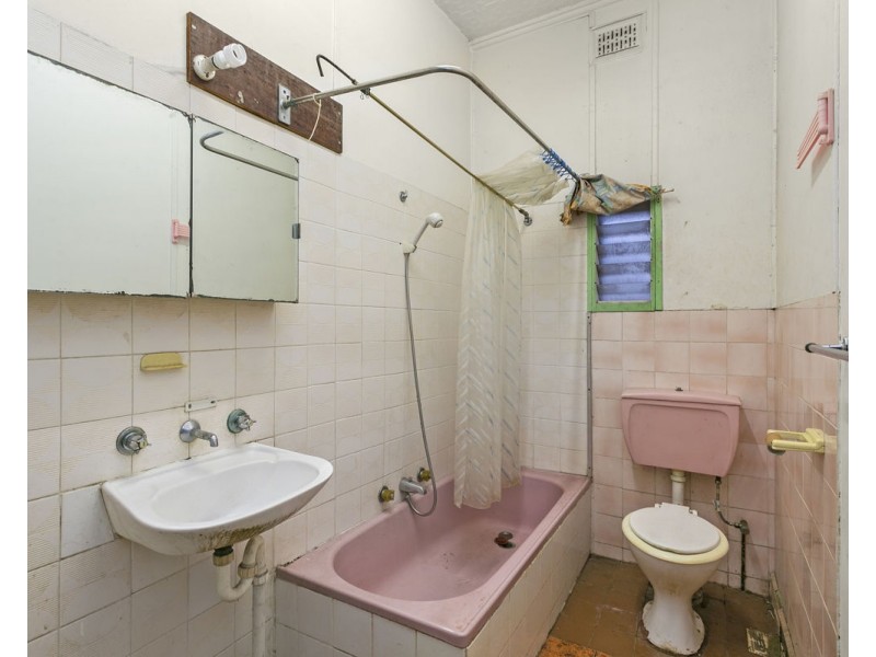 70 Clyde Street, Granville NSW 2142