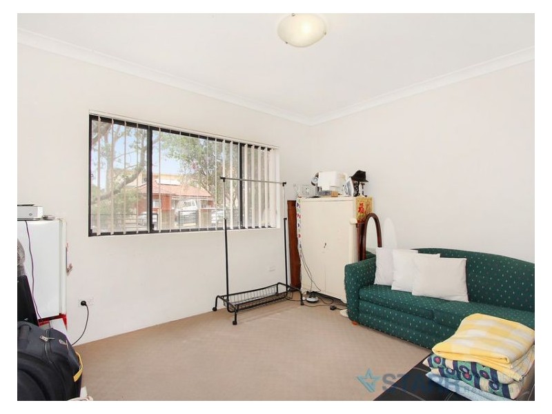 1/85-89 Clyde Street, Guildford NSW 2161