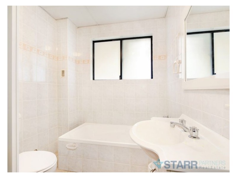 1/85-89 Clyde Street, Guildford NSW 2161