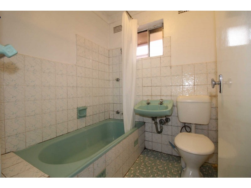 3/24 MILITARY ROAD, Merrylands NSW 2160