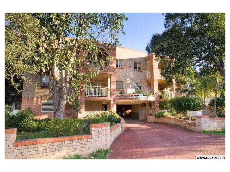 2/86 WALPOLE STREET, Merrylands NSW 2160