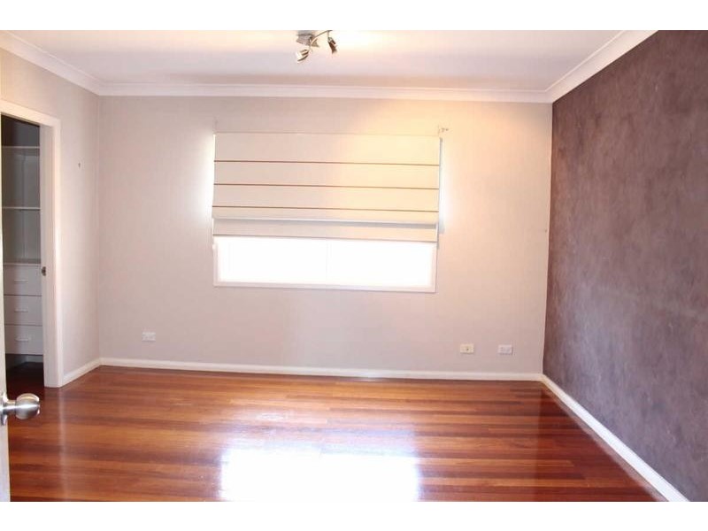 25A HAWKSVIEW STREET, Merrylands NSW 2160