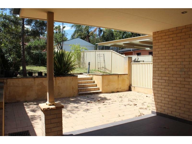 25A HAWKSVIEW STREET, Merrylands NSW 2160