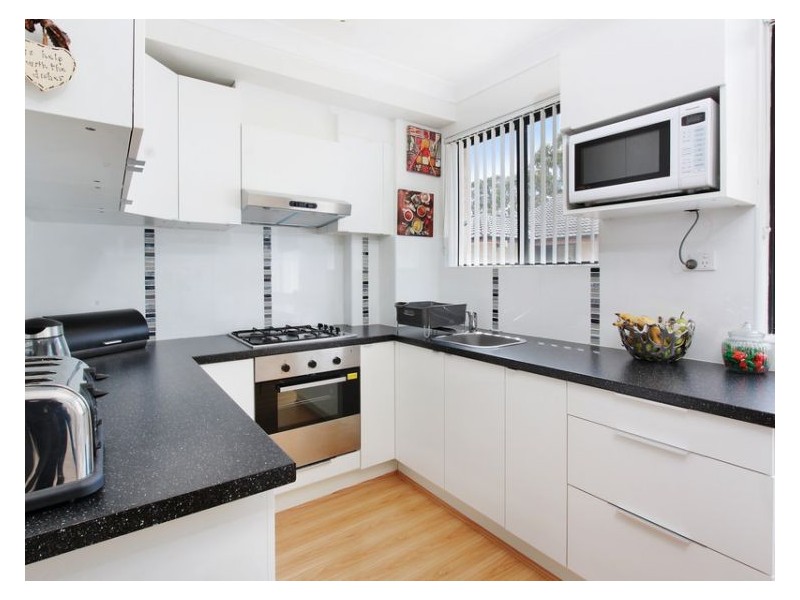 6/48 Neil, Merrylands NSW 2160