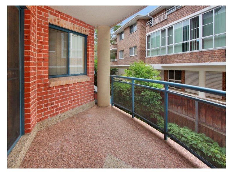 2/130 Good Street, Harris Park NSW 2150
