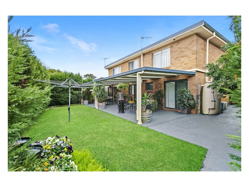 30 Grevillea Crescent, Greystanes NSW 2145