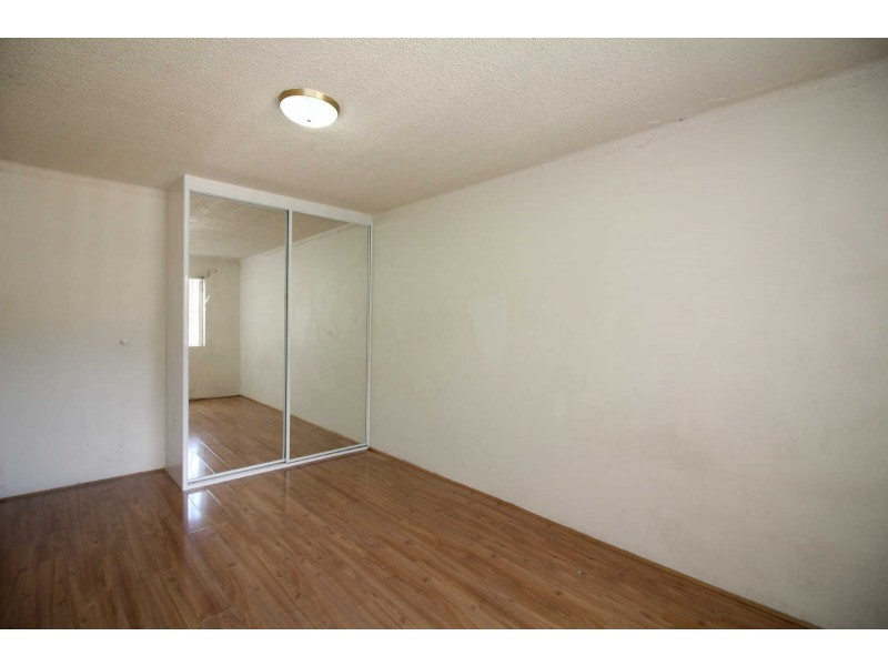 1/22 THE TRONGATE, Granville NSW 2142