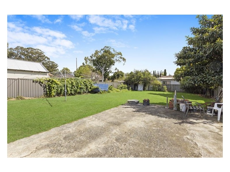 32 Military Road, Merrylands NSW 2160