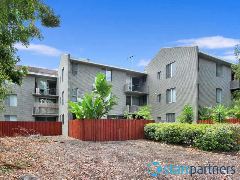 02/18 OXFORD STREET, Merrylands NSW 2160