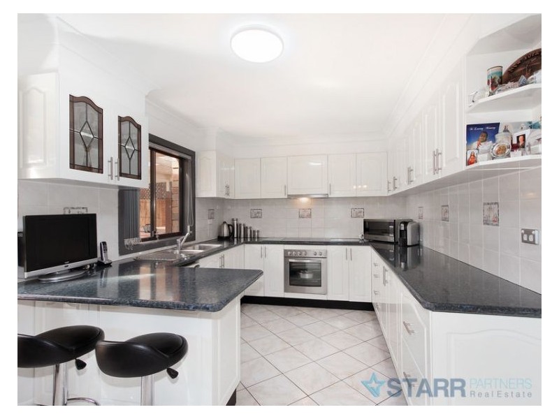 27 Beechwood Avenue, Greystanes NSW 2145