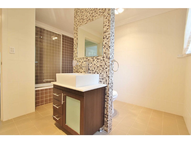 08 Centenary Road, Merrylands NSW 2160