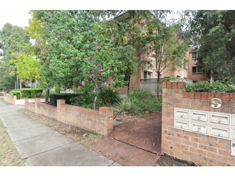 08/09 OXFORD STREET, Merrylands NSW 2160