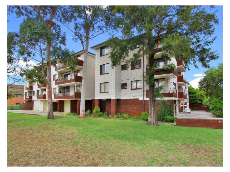 13/35-39 York Street, Fairfield NSW 2165