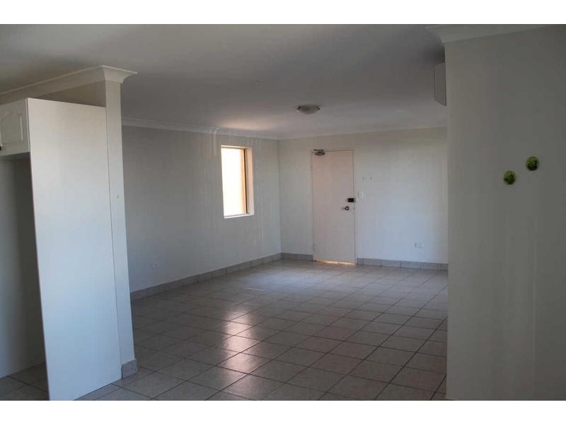 2/9 OXFORD STREET, Merrylands NSW 2160